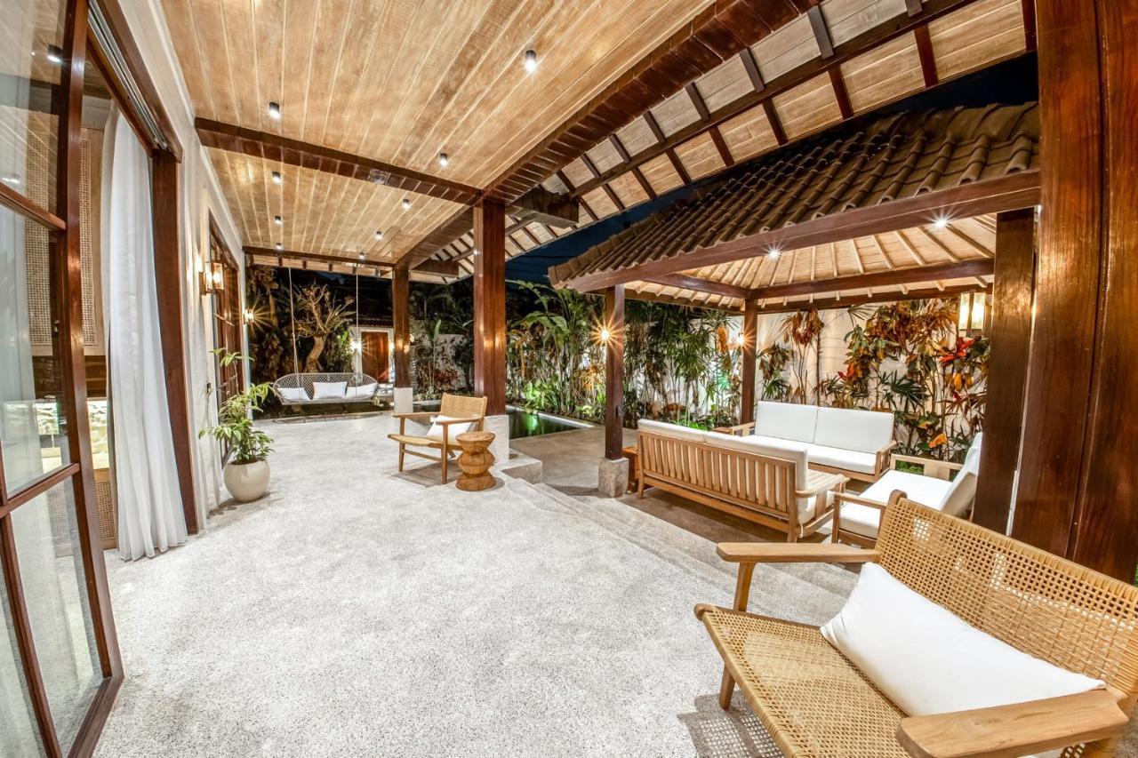 Putri Salju Villa By Evdekimi Ubud Экстерьер фото