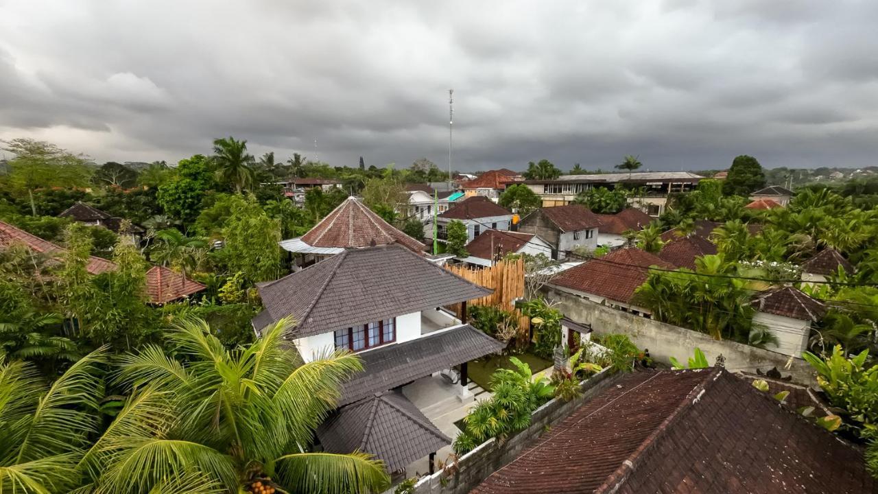 Putri Salju Villa By Evdekimi Ubud Экстерьер фото