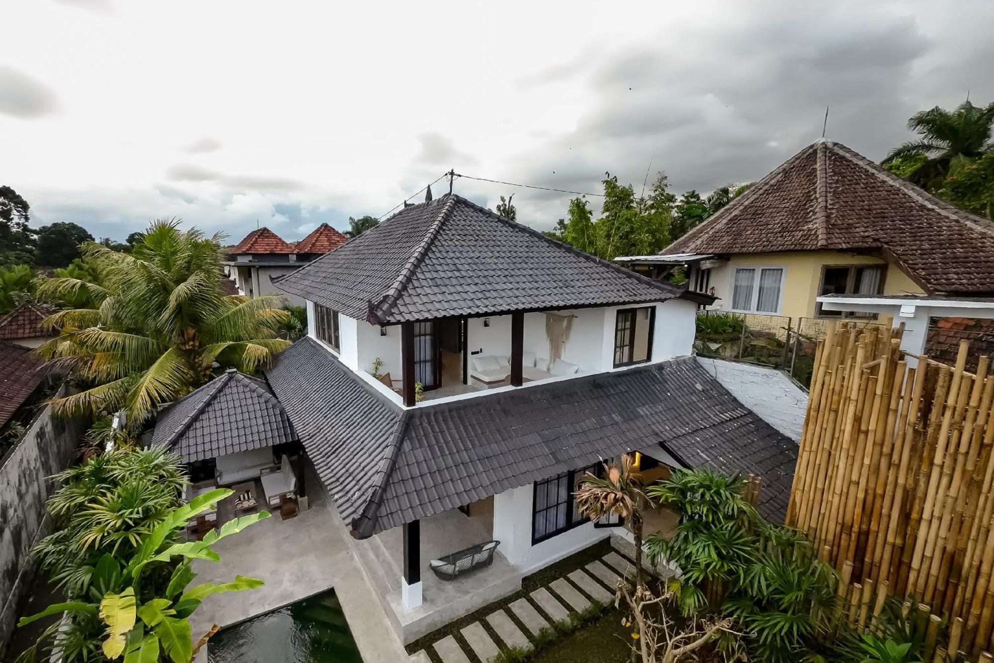Putri Salju Villa By Evdekimi Ubud Экстерьер фото